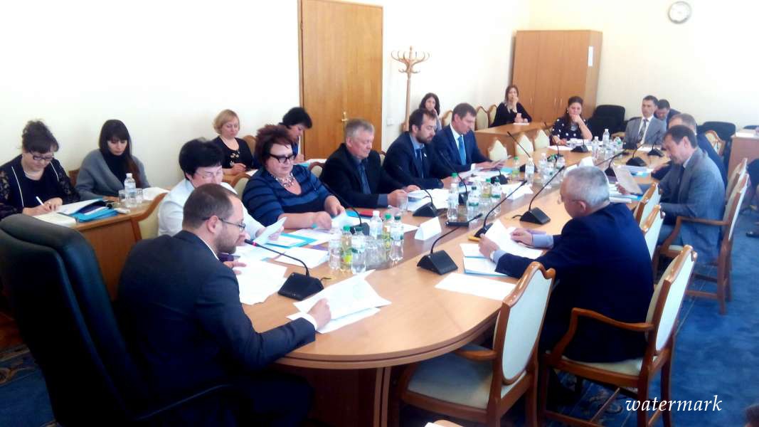 Комітет з питань Регламенту та організації роботи Верховної Ради розглянув 9 питань порядку денного, у тому числі проекти законів про відповідальність народних депутатів