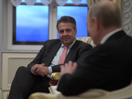 Луковица МИД Германии обсудил с В.Путиным события в Украине и Сирии