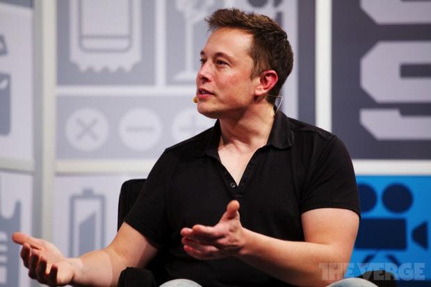 Илон Маск заменит собой травмированных рабочих Tesla