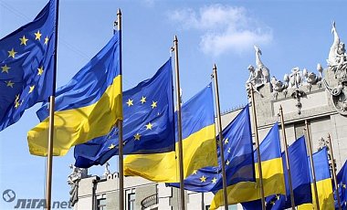 Безвизовый порядок между Украиной и Евросоюзом вступил в силу