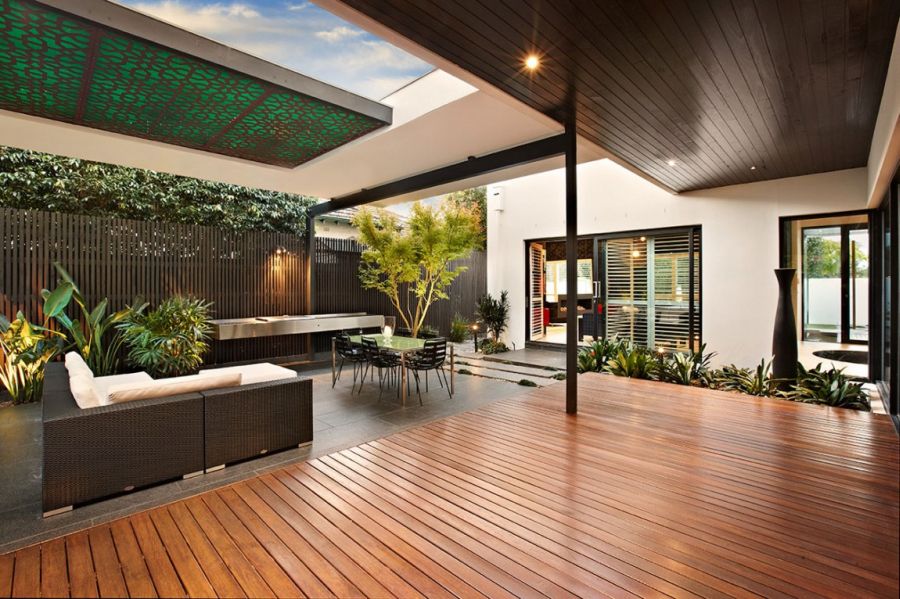 Стильный дом в мельбурне с огромным бассейном от архитектурной группы cos design, австралия