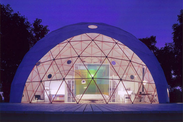 Купольные дома – взгляд в будущее. интересная коллекция смелых архитектурных идей