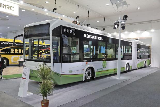 В Китае испытывают новый беспилотный электроавтобус