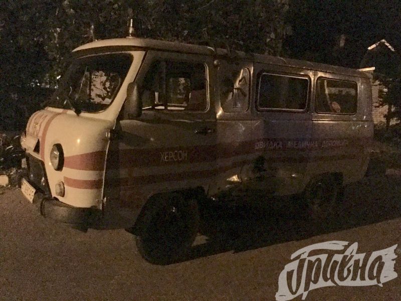 В Скадовске полицейский Prius протаранил машину скорой помощи