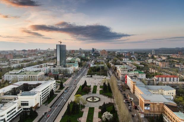Петр Порошенко поздравил Донецк с Днем города патриотичным видео с "Донбасс арены"