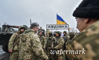 Порошенко анонсировал ротацию подразделений ВСУ в Донбассе