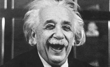 Рецепт счастья от Эйнштейна оценили в $1,5 млн