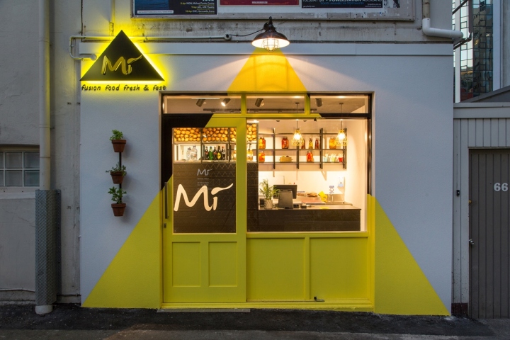 Исключительный магазин вьетнамской еды mi-fusion с ярким и оригинальным интерьером от rcg, auckland (новая зеландия)