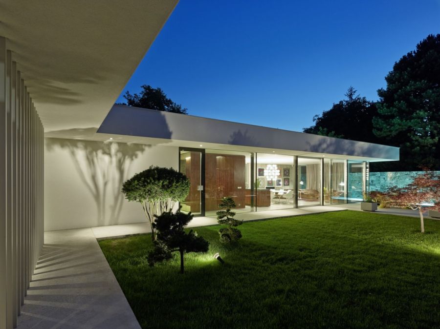 Роскошный дом в калифорнийском стиле от smertnik kraut architekten