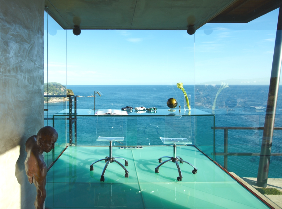 Захватывающий дизайнерский дом с бесконечным видом на море, коста-брава, испания