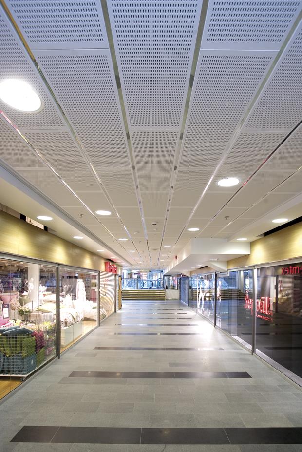Дизайн торгового центра akseli в финском миккели от студии schauman architects