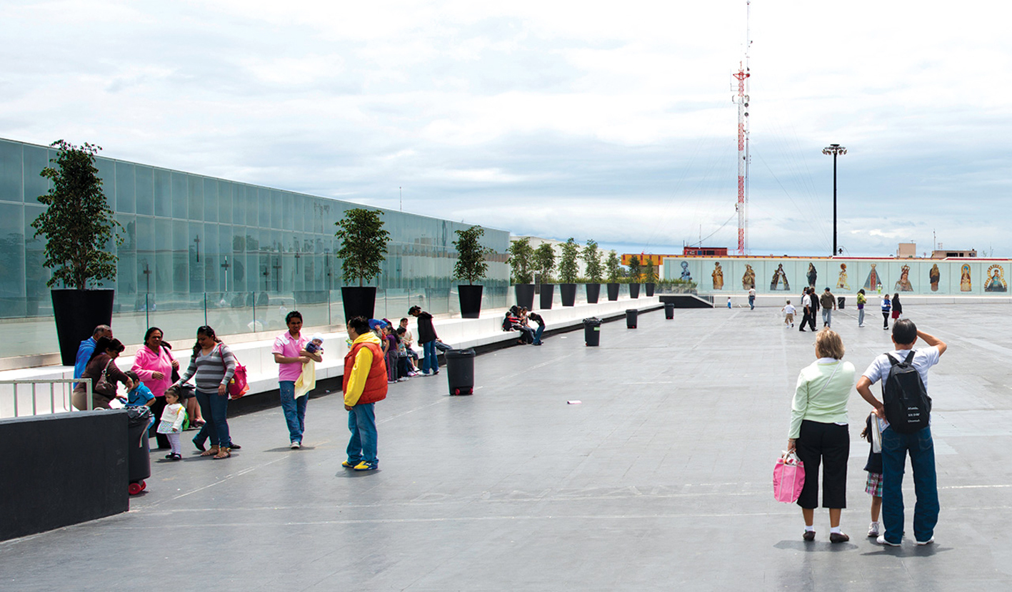 Масштабный проект знаменитого религиозного центра плаза мариана в мехико