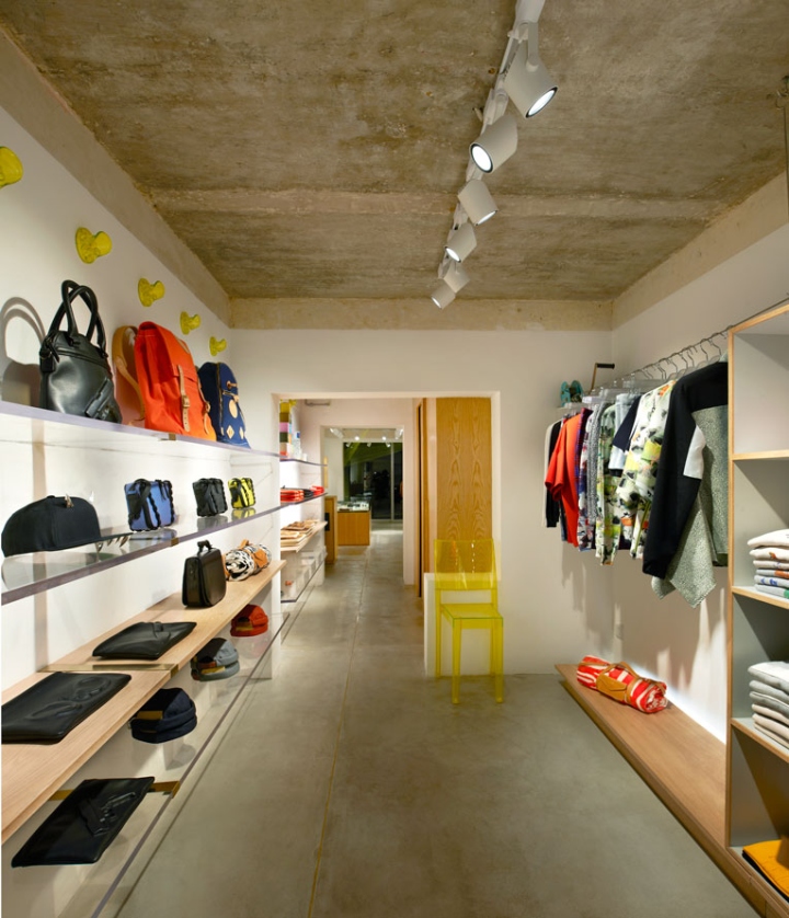 Концептуальный магазин одежды sanlipop