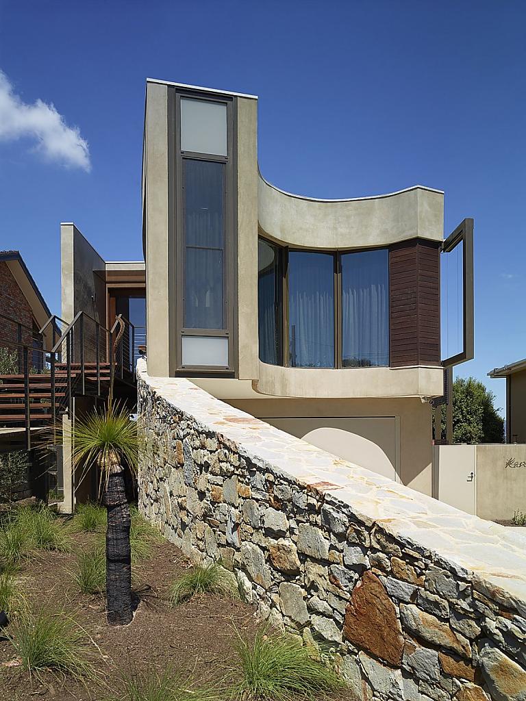 Здесь всё работает на ваше уединение – божественный hill house от rachcoff vella architecture, австралия